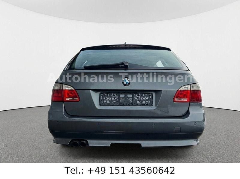 Gebraucht BMW 525 Shadowline 163 PS (119 kW) 2005 Grau Kombi