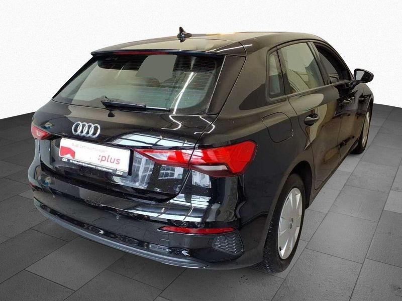 Gebraucht Audi A3 Basis 150 PS (110 kW) 2023 Schwarz Limousine