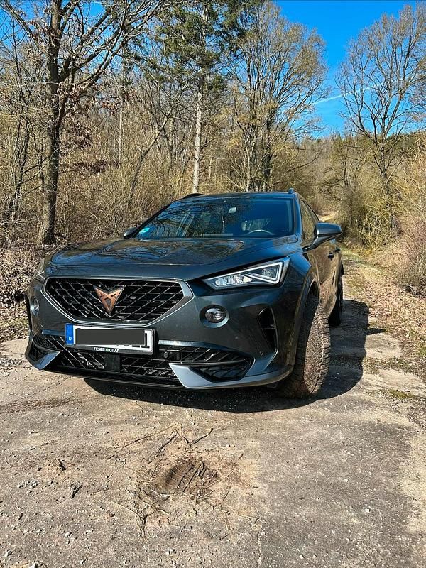 Używany Cupra Formentor VZ 310 KM (228 kW) 2022 Szary SUV
