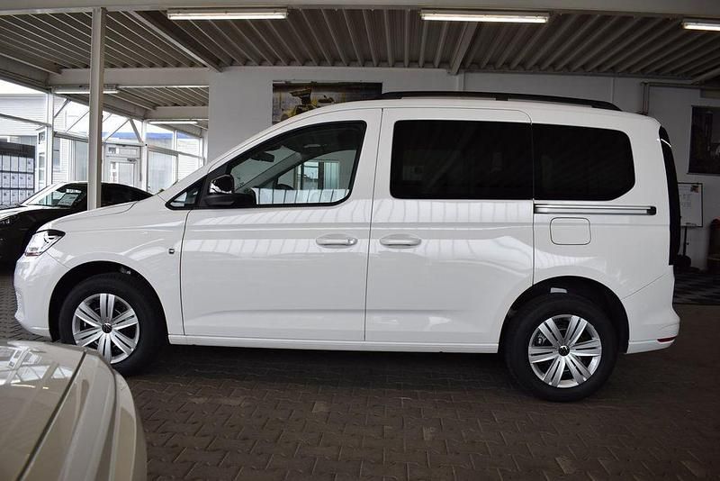 Neu VW Caddy 116 PS (85 kW) 2026 Candyweiß Van / Kleinbus