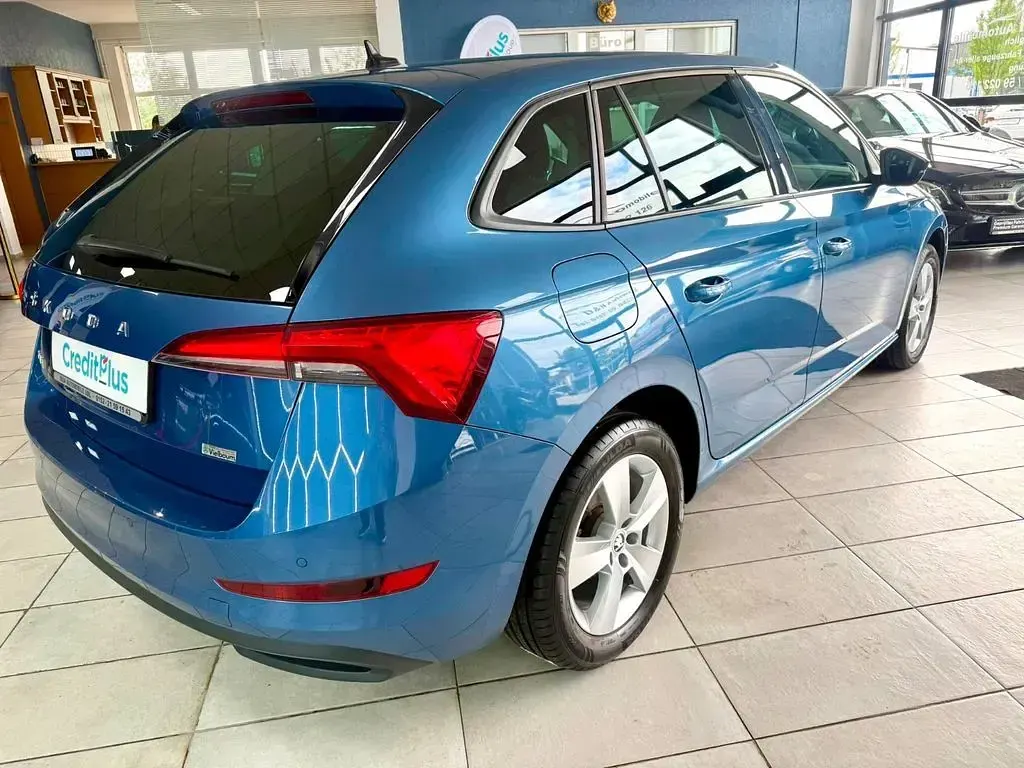 Gebraucht Skoda Scala Ambition 110 PS (80 kW) 2021 Blau Kleinwagen
