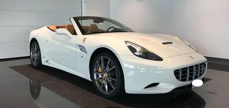 Gebraucht Ferrari California 460 PS (338 kW) 2013 Weiss Cabrio