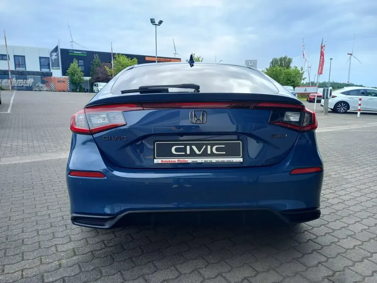 Neu Honda Civic Sport 184 PS (135 kW) 2026 Seabed blue p. Limousine