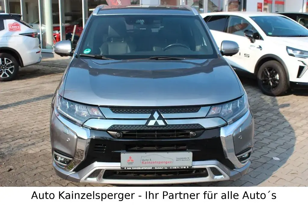 Gebraucht Mitsubishi Outlander P-HEV Top 224 PS (164 kW) 2019 Grau SUV