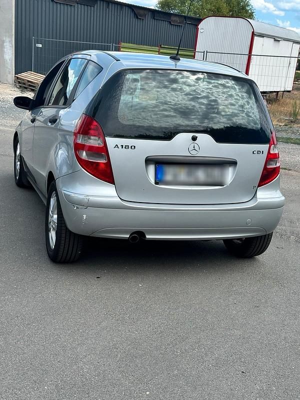 Gebraucht Mercedes A180 109 PS (80 kW) 2004 Grau Kleinwagen