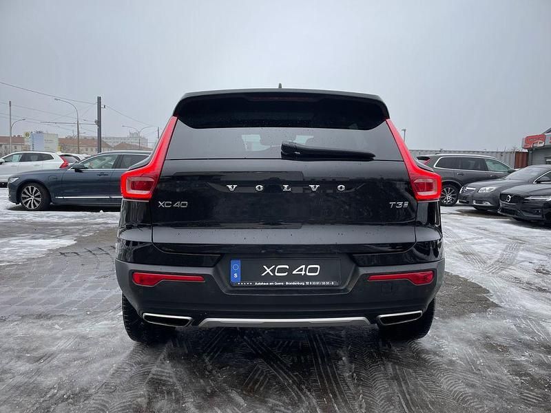 Gebraucht Volvo XC40 Inscription 163 PS (119 kW) 2020 Schwarz SUV