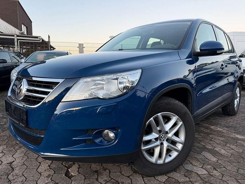 Blau Gebraucht 2011 VW Tiguan Freestyle SUV | 4.999 € (Superpreis) - Bild 1/4