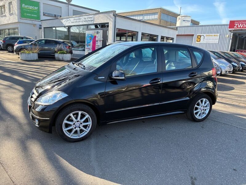 Schwarz Gebraucht 2010 Mercedes A160 Avantgarde Limousine | 5.900 € (Fairer Preis) - Bild 1/4