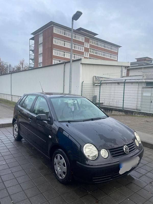 Schwarz Gebraucht 2003 VW Polo Kleinwagen | 2.399 € (Teuer) - Bild 1/4