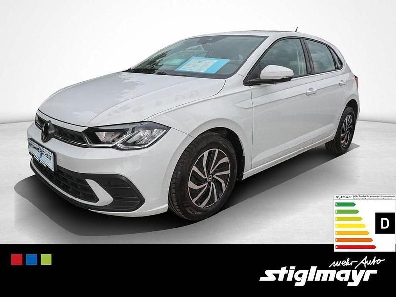 Weiß Gebraucht 2023 VW Polo Life Limousine | 15.870 € (Guter Preis) - Bild 1/4