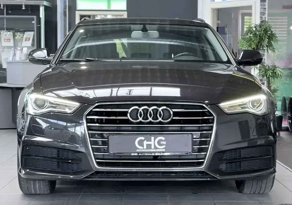 Gebraucht Audi A6 Ambiente 190 PS (139 kW) 2017 Grau Kombi