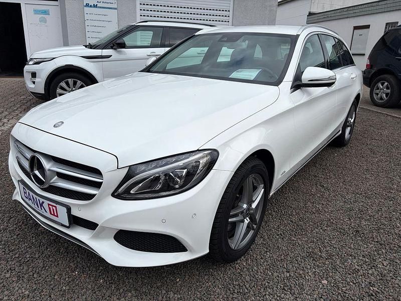 Gebraucht Mercedes C220 170 PS (125 kW) 2017 Weiß Limousine