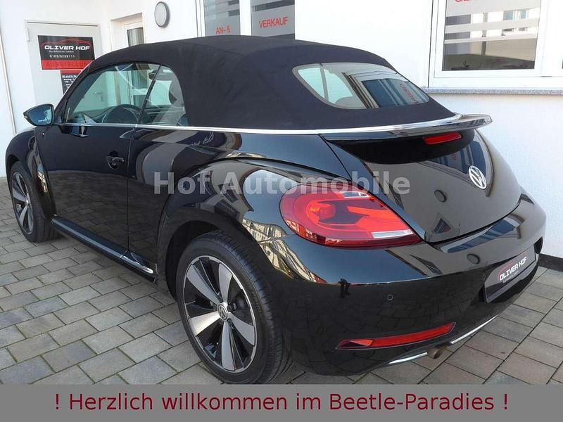Gebraucht VW Beetle Sound 105 PS (77 kW) 2017 Schwarz Kleinwagen