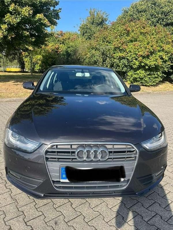 Gebraucht 2013 Audi A4 Ambition Limousine | 9.900 € (Fairer Preis) - Bild 1/4