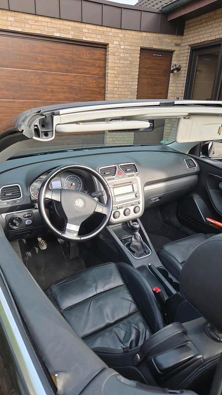 Gebraucht VW Eos 115 PS (84 kW) 2007 Schwarz Cabrio