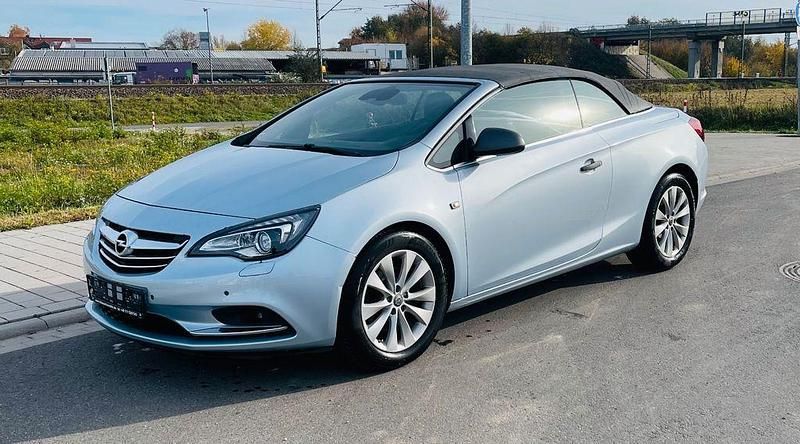 Gebraucht Opel Cascada Innovation 170 PS (125 kW) 2015 Blau Cabrio