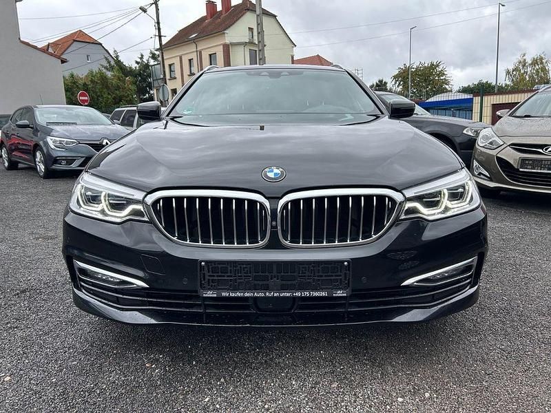 Gebraucht BMW 540 Performance 340 PS (250 kW) 2019 Schwarz Limousine
