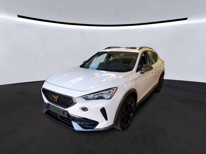 Weiss Gebraucht 2023 Cupra Formentor VZ SUV | 32.950 € (Teuer) - Bild 1/3