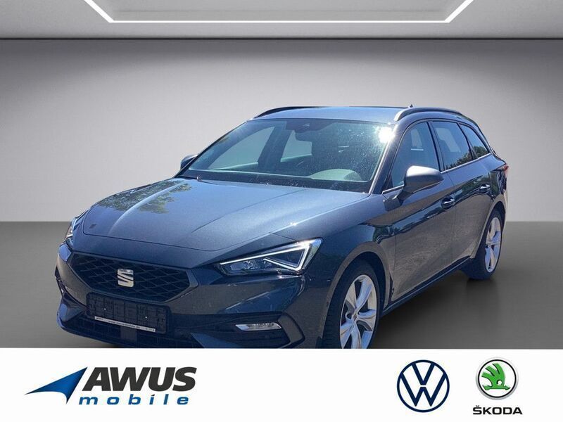 Grau Gebraucht 2024 Seat Leon FR-Line Limousine | 26.990 € (Fairer Preis) - Bild 1/4