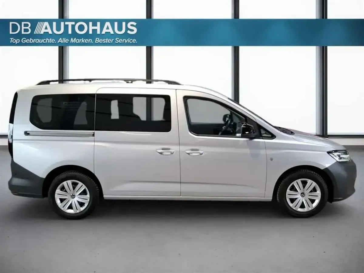 Gebraucht VW Caddy 122 PS (89 kW) 2023 Silber Van / Kleinbus