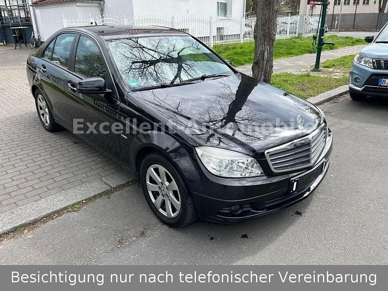 Schwarz Gebraucht 2009 Mercedes C180 Limousine | 5.999 € (Superpreis) - Bild 1/4