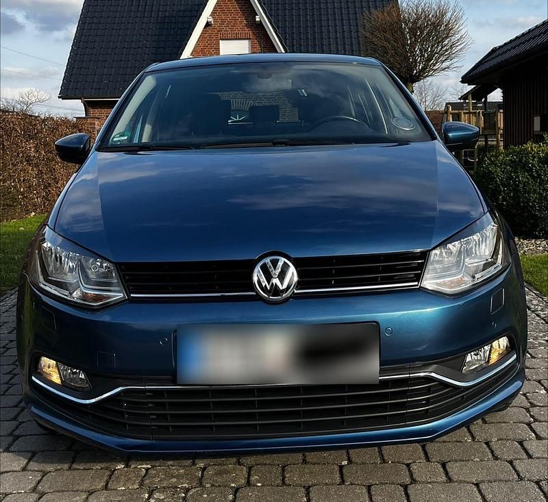 Gebraucht VW Polo LOUNGE 75 PS (55 kW) 2015 Blau Kleinwagen