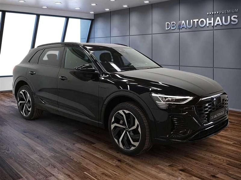 Gebraucht Audi Q8 e-tron S-Line 300 kW (408 PS) 2024 Schwarz SUV