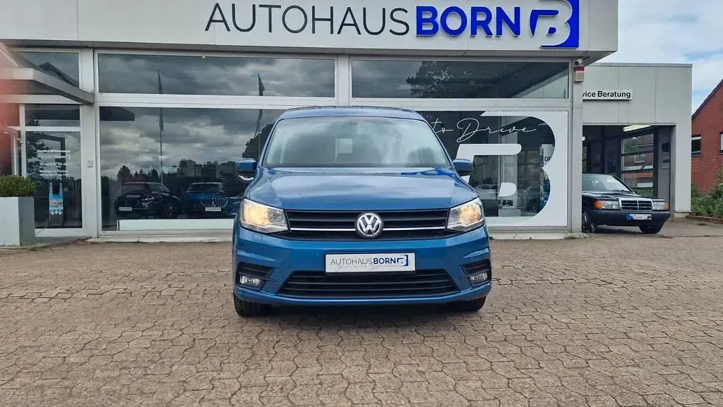 Gebraucht VW Caddy Comfortline 150 PS (110 kW) 2016 Blau Van / Kleinbus