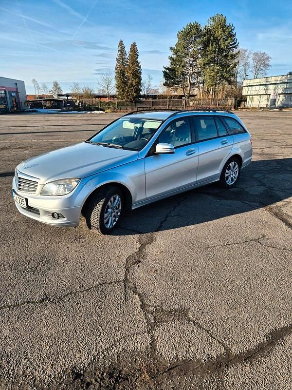 Silber Gebraucht 2009 Mercedes C180 Kombi | 5.600 € (Fairer Preis) - Bild 1/4