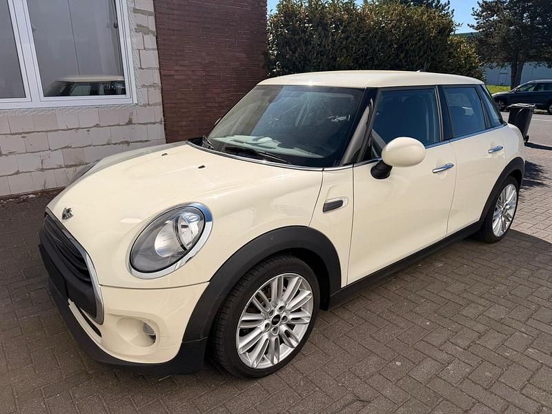 Second-hand Mini ONE 102 CP (75 kW) 2016 Bej Hatchback