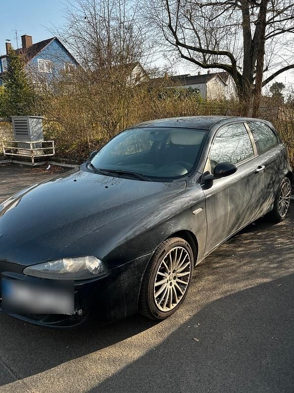 Gebraucht Alfa Romeo 147 150 PS (110 kW) 2005 Schwarz Kleinwagen