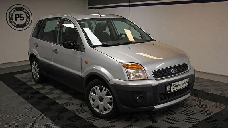 Gebraucht Ford Fusion 101 PS (74 kW) 2009 Silber Kleinwagen