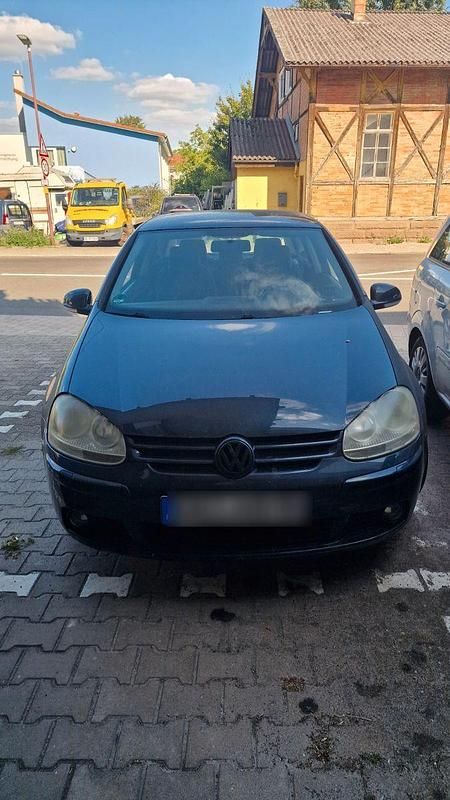 Blau Gebraucht 2006 VW Golf V Goal Limousine | 800 € - Bild 1/4