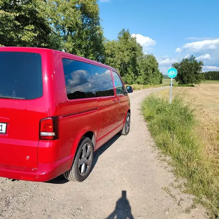 Gebraucht VW Multivan 179 PS (131 kW) 2010 Rot Van / Kleinbus