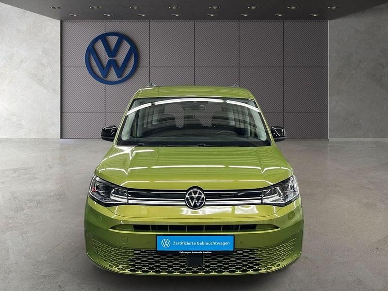 Gebraucht VW Caddy Life 102 PS (75 kW) 2024 Grün Van / Kleinbus