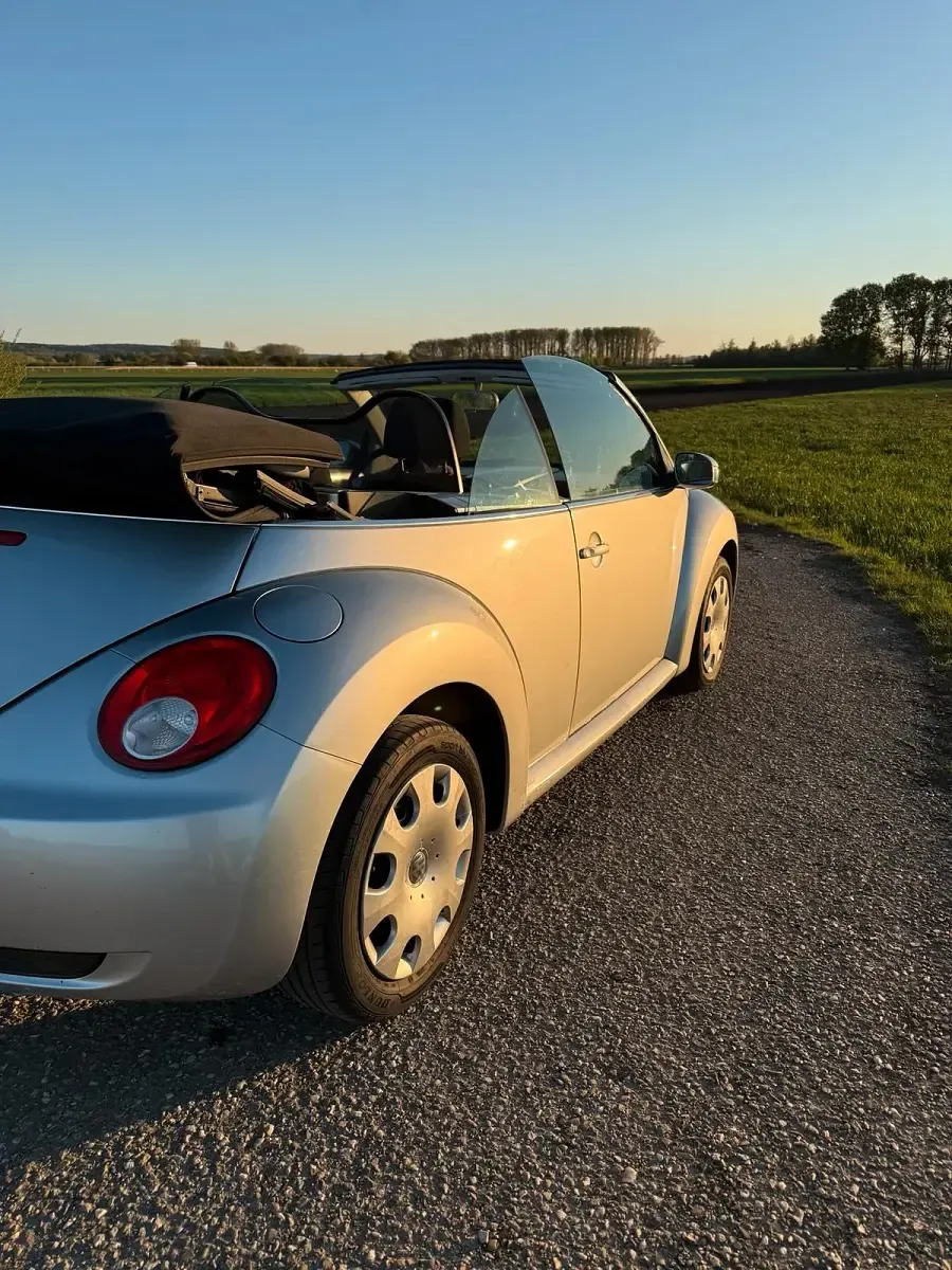 Gebraucht VW New Beetle 113 PS (83 kW) 2007 Silber Kleinwagen