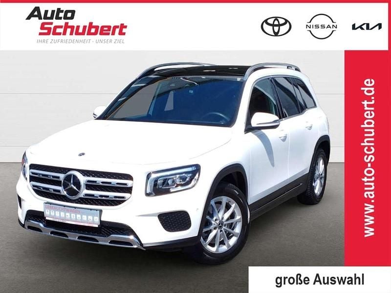 Weiss Gebraucht 2022 Mercedes GLB200 Progressive SUV | 34.980 € (Guter Preis) - Bild 1/2