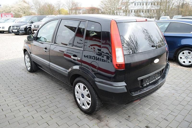 Gebraucht Ford Fusion 80 PS (58 kW) 2008 Schwarz Kleinwagen