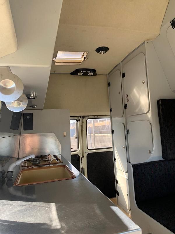 Second-hand VW LT 90 CP (66 kW) 1991 Alb Van