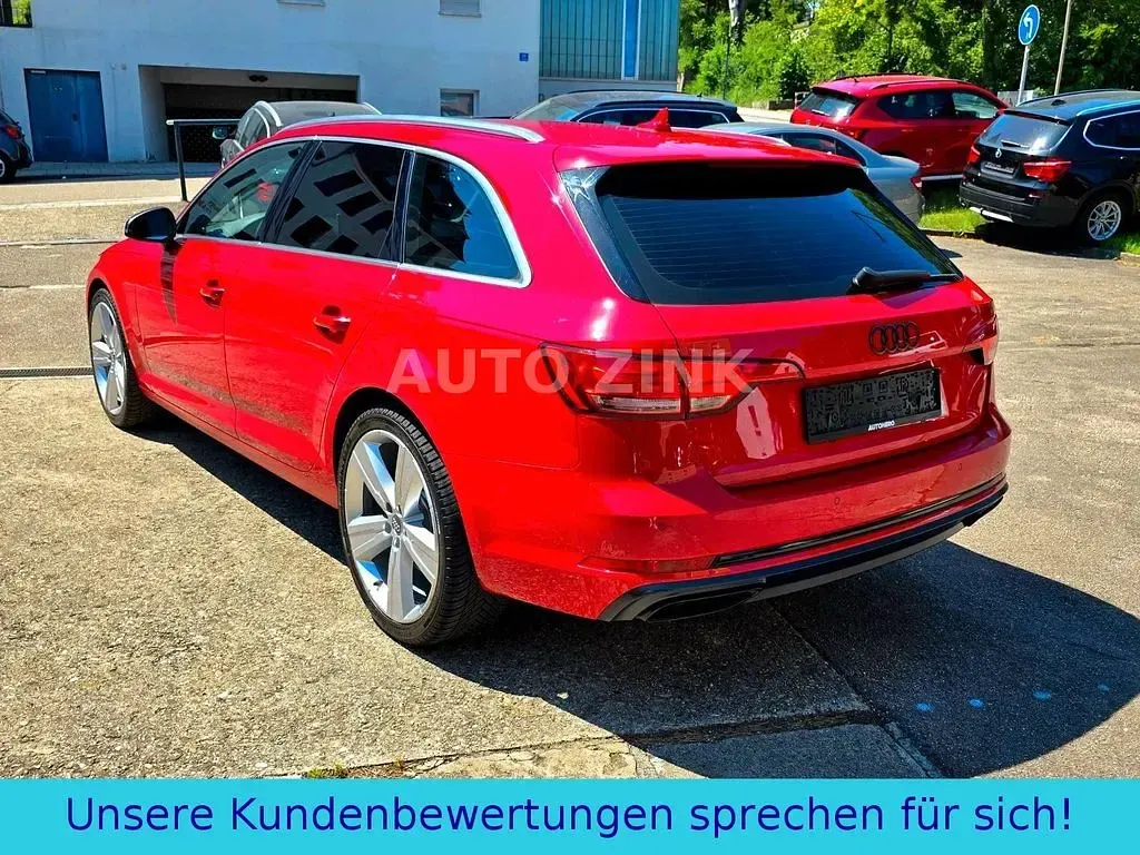 Gebraucht Audi A4 Ambiente 190 PS (139 kW) 2019 Rot Limousine