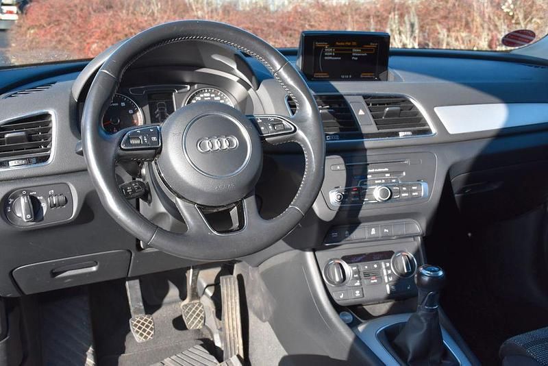 Gebraucht Audi Q3 Design 150 PS (110 kW) 2016 Weiß SUV