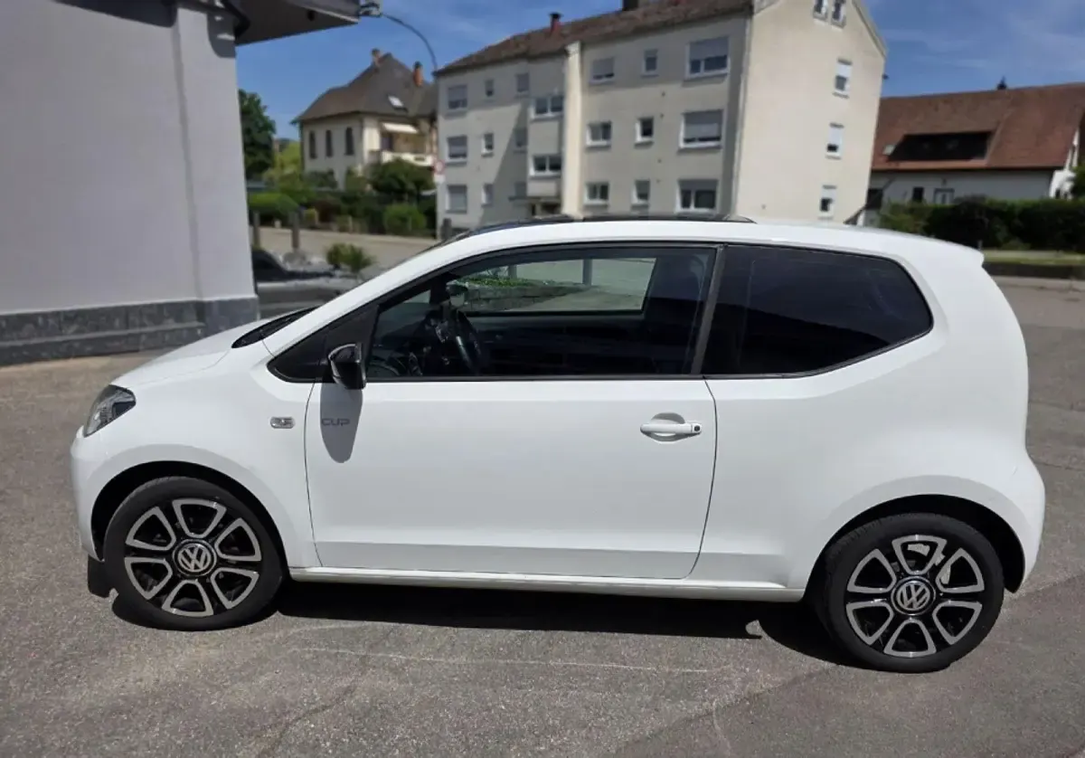 Gebraucht VW up! Edition 75 PS (55 kW) 2014 Weiß Kleinwagen