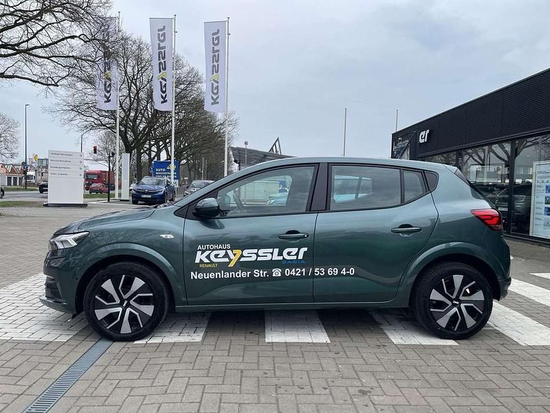 Gebraucht Dacia Sandero Expression 91 PS (66 kW) 2025 Zedergrün Kleinwagen