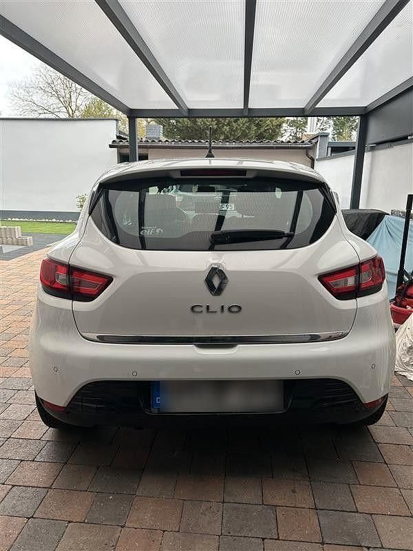 Gebraucht Renault Clio IV 73 PS (53 kW) 2014 Weiß Kleinwagen