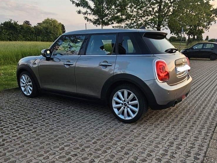 Second-hand Mini ONE 102 CP (75 kW) 2019 Argintiu Hatchback