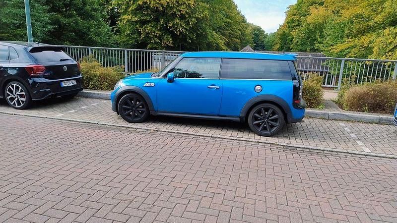 Blau Gebraucht 2011 Mini Cooper S Clubman Kombi | 18.500 € - Bild 1/4