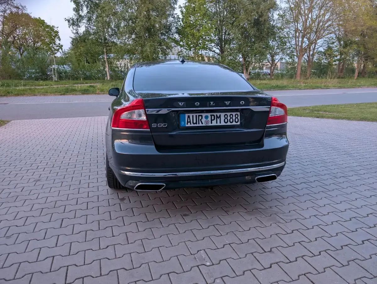 Gebraucht Volvo S80 Executive 330 PS (242 kW) 2014 Grau Limousine