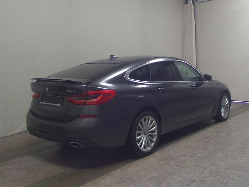 Gebraucht BMW 640 333 PS (244 kW) 2022 Sophistograu brillanteffekt me Coupé