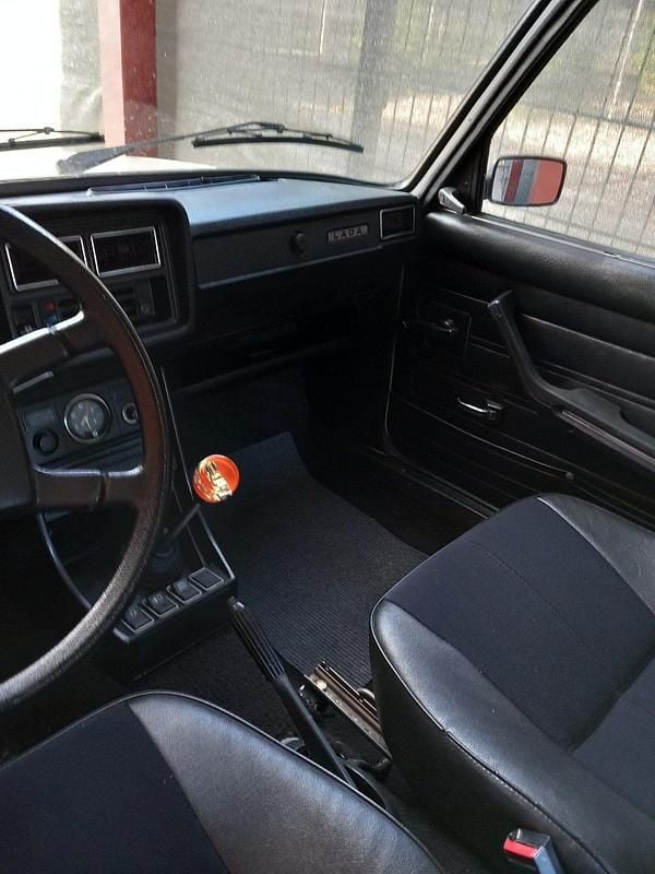 Gebraucht Lada 2107 75 PS (55 kW) 1991 Beige Limousine