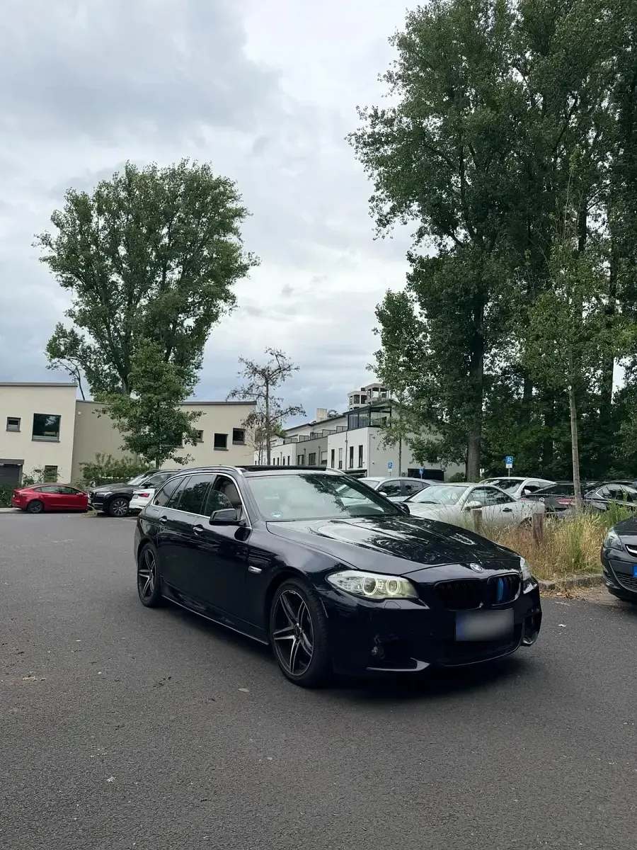 Gebraucht BMW 530 M Sport 245 PS (180 kW) 2011 Kombi